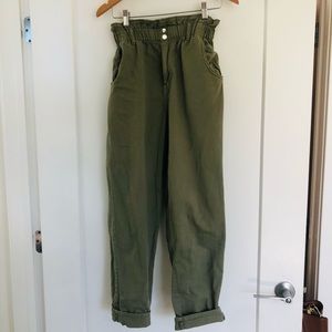 Green cargo pants from H&M; like new size 4